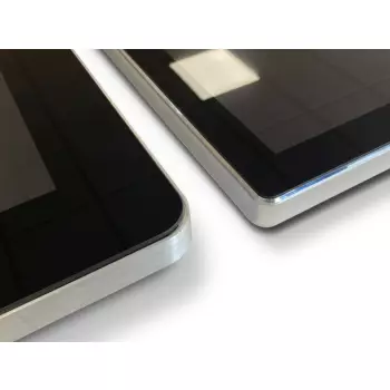 Monitor reklamowy z systemem Android 32