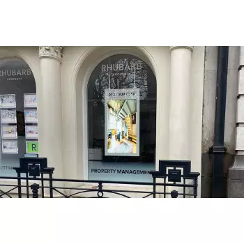 Dwustronny ekran witrynowy, wiszący