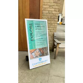 Zewnętrzny potykacz multimedialny 43 cale