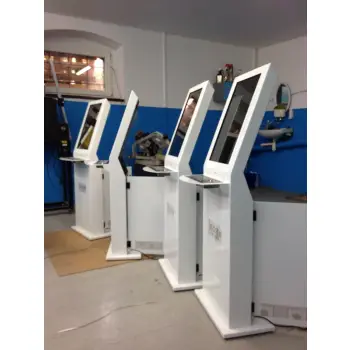 Infokiosk multimedialny FACTORY