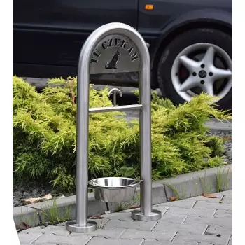 PARKING-DLA-PSÓW-VII-poidło-na-wodę-inox