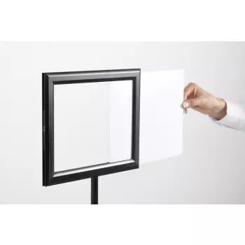 Dwustronny teleskopowy stojak na plakat