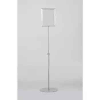 Dwustronny teleskopowy stojak na plakat