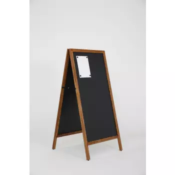 Drewniany zewnętrzny potykacz