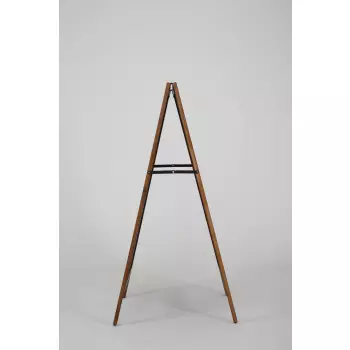 Drewniany zewnętrzny potykacz