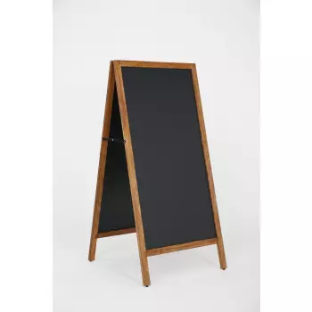 Drewniany zewnętrzny potykacz