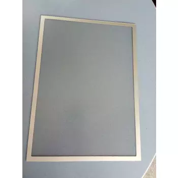 Kolorowa ramka magnetyczna A4 do powierzchni magnetycznych