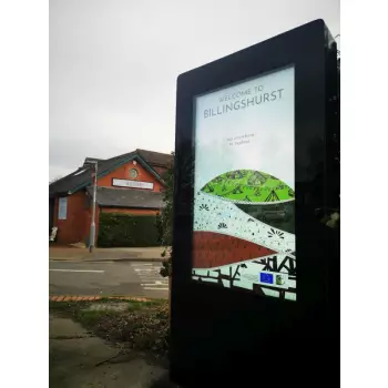 Zewnętrzny totem reklamowy 55 cali