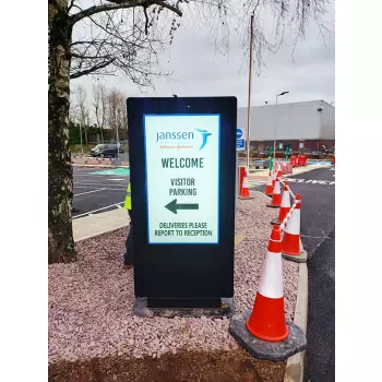 Interaktywny totem reklamowy - zewnętrzny 49 cali