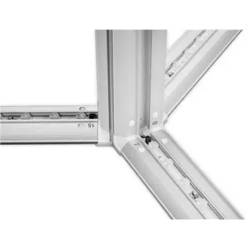 Konektor trójkątny do systemu LUMIX™