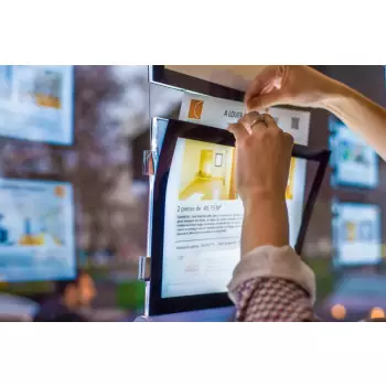 Dwustronna rama podświetlana VM TWO