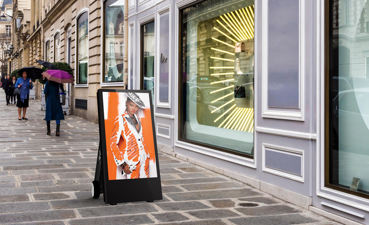 multimedialny potykacz zewnętrzny