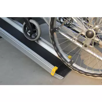 Szyny-podjazdowe-teleskopowe-77-153cm