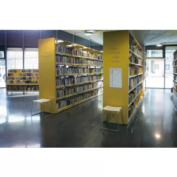 Samoprzylepna kieszeń na plakat